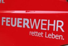 Saarbrücken: Feuerwehr befreit Hunde aus Wohnung